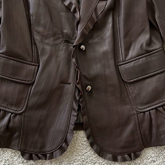 Buttery Soft Brown Leather Jacket - Picture 5 of 8